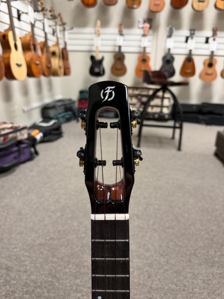 Flight Peter Moss Solid Spruce/Mahogany Electric Concert Ukulele w/Case -Black Moonburst