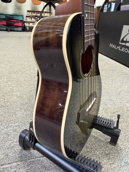 Flight Peter Moss Solid Spruce/Mahogany Electric Concert Ukulele w/Case -Black Moonburst