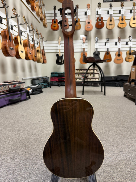 Flight Peter Moss Solid Spruce/Mahogany Electric Concert Ukulele w/Case -Black Moonburst