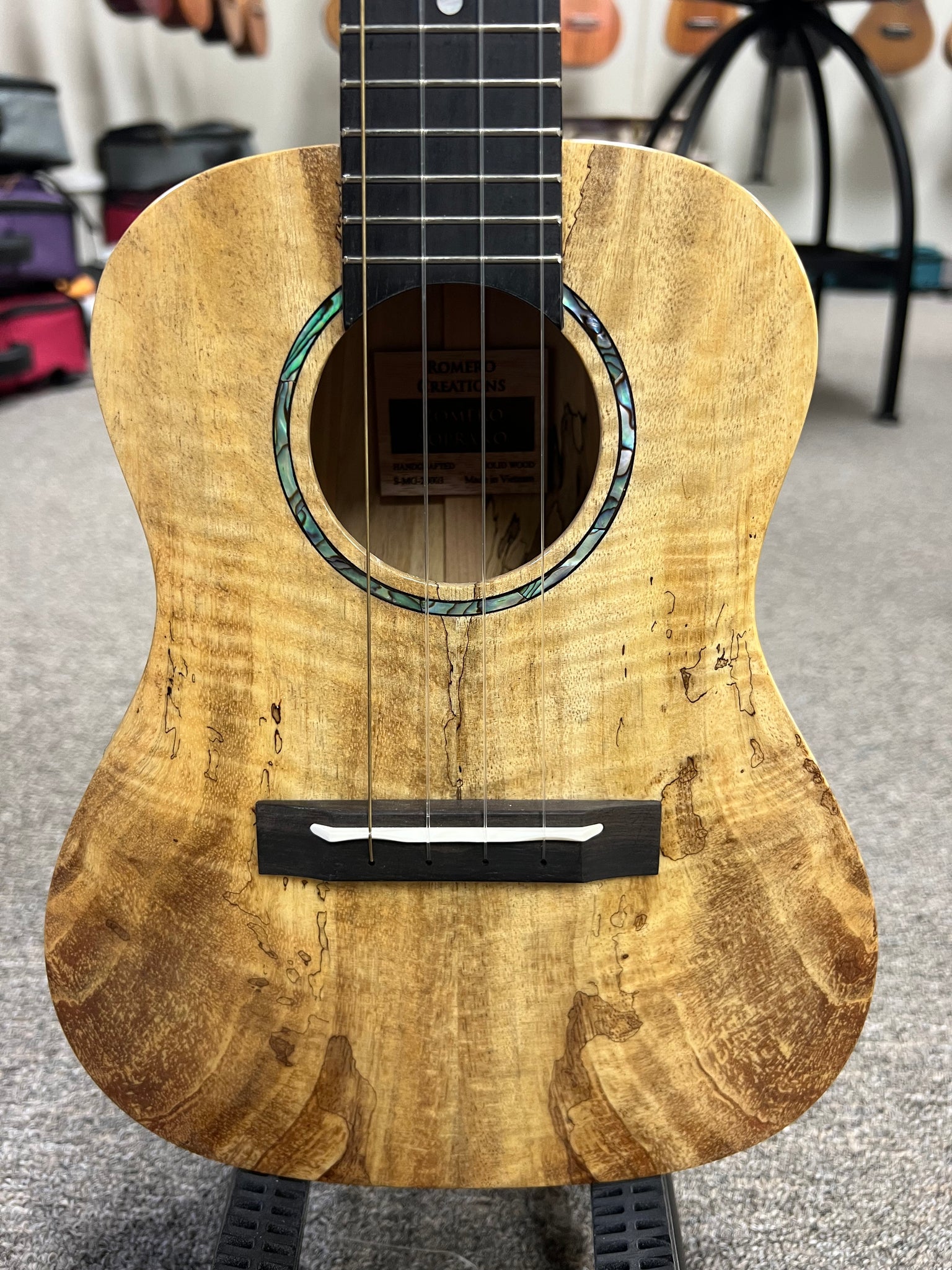 Romero Creations Solid Spalted Mango Soprano Ukulele w/Case - Large Body -RC-S-MG