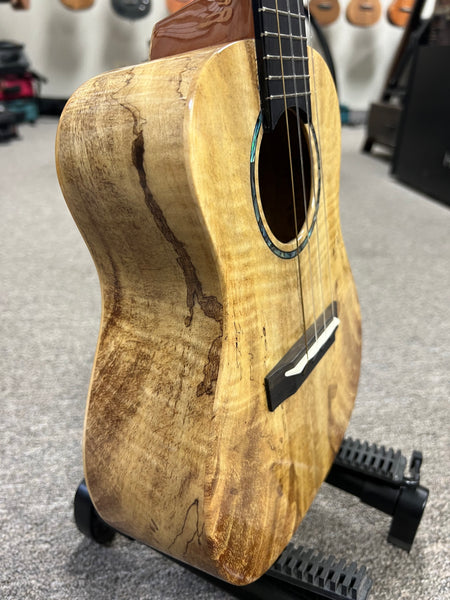 Romero Creations Solid Spalted Mango Soprano Ukulele w/Case - Large Body -RC-S-MG