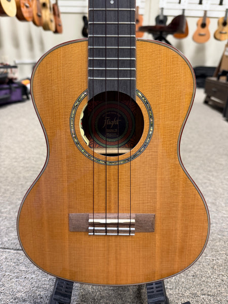 Flight Diana TE Electric Tenor Ukulele w/Case - Solid Cedar/Walnut