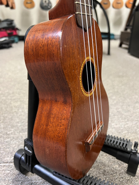 Vintage Gibson Solid Mahogany Soprano Ukulele w/Case Late 20's/Early30's - Pre-Loved