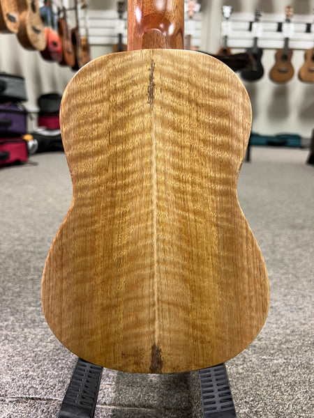 Millar MG-210L Solid Mango Soprano Long Neck Ukulele