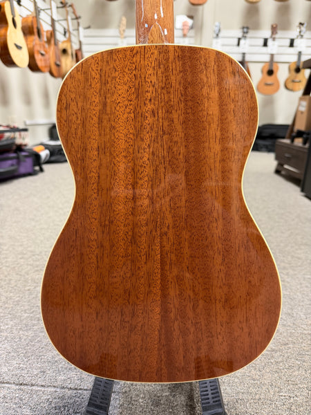 KALA KA-BG-8 8 String Mahogany Baritone Ukulele - Gloss