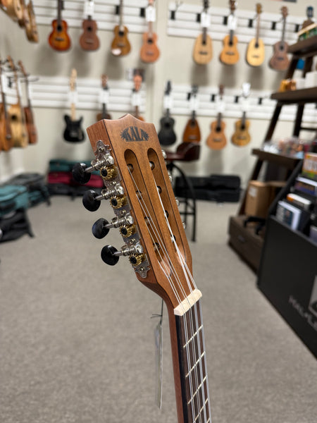 KALA KA-SCAC-B8 Solid Cedar Top/Acacia 8 String Baritone Ukulele