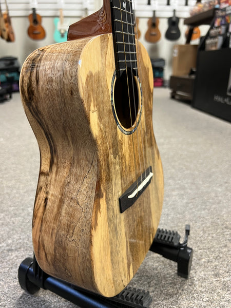 Romero Creations Solid Spalted Mango Concert Ukulele w/Case - Large Body