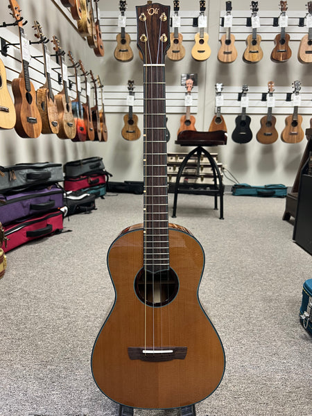 Oli X2-BTSRR Solid Torrefied Spruce/ Red Rosewood Baritone Ukulele w/Case