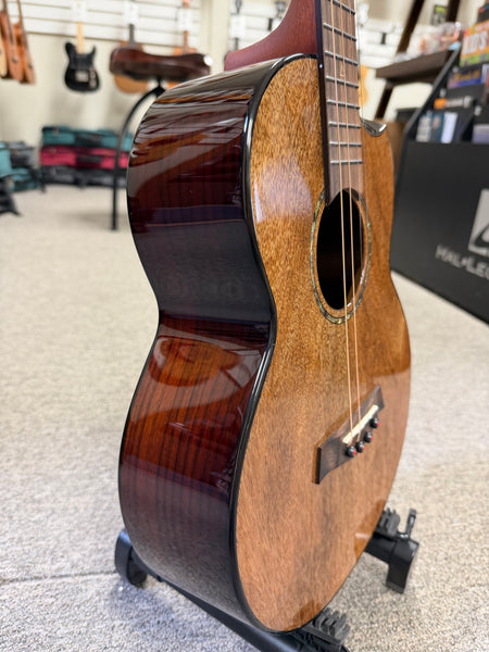 Flight Maia Solid Mango/Rosewood Steel String Electric Baritone Ukulele w/Case - #3