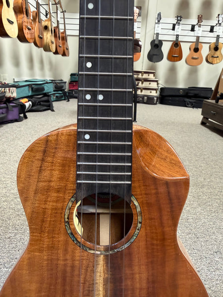 Flight Spirit Solid Acacia Electric Concert Ukulele w/Case #3 - Royal Series
