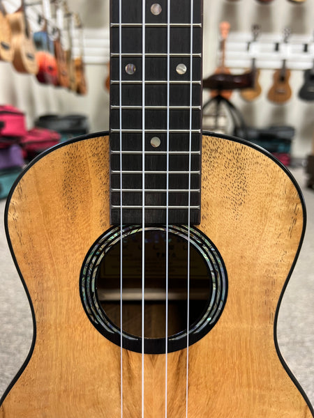 KUMU TM-70 Spalted Mango Tenor Ukulele