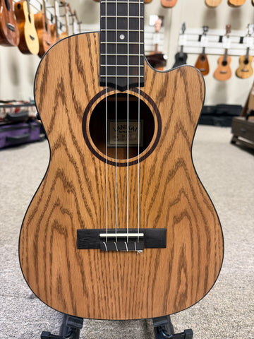 LANIKAI OA-CEB Oak Electric Baritone Ukulele w/Case - Cutaway