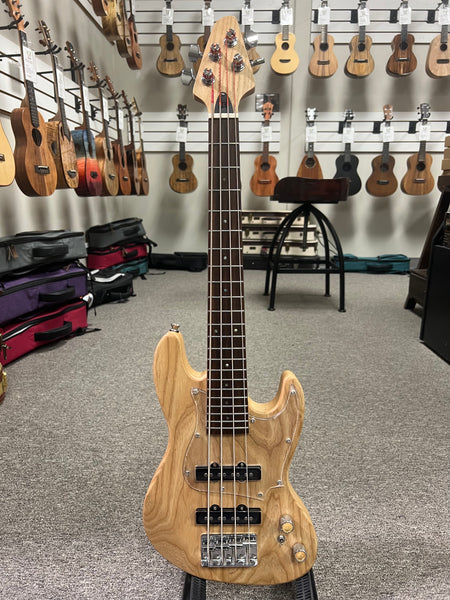 Tiny Boy Ash Body 4 String Solid Body Bass w/Case - TBJ-4400N Short Scale Bass