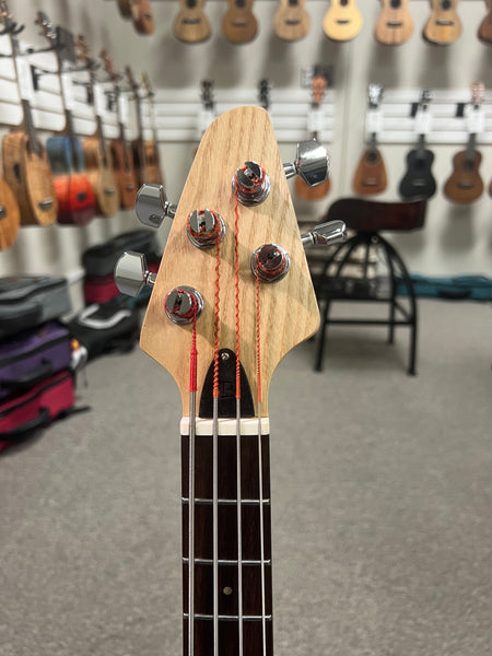 Tiny Boy Ash Body 4 String Solid Body Bass w/Case - TBJ-4400N Short Scale Bass