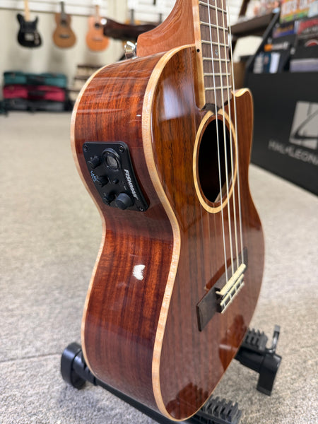 LANIKAI ACS-CET Solid Acacia Electric Tenor Ukulele w/Case - Cutaway/Fishman Pickup