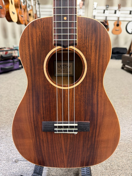Lanikai ACST-B Acacia Baritone Ukulele w/Case - Solid Top