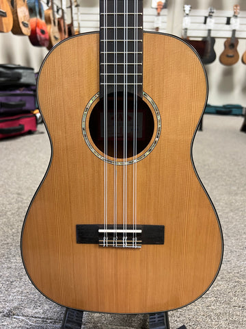 KALA KA-SCAC-B8 Solid Cedar Top/Acacia 8 String Baritone Ukulele