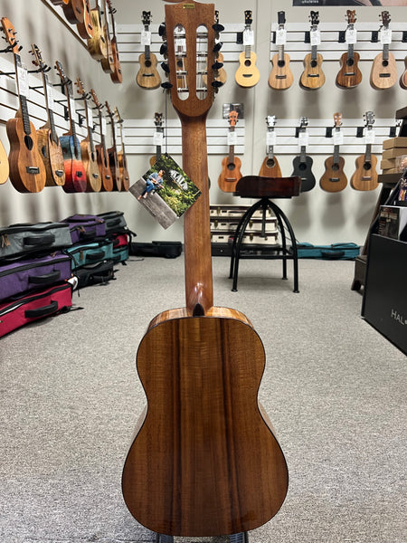 KALA KA-SCAC-B8 Solid Cedar Top/Acacia 8 String Baritone Ukulele
