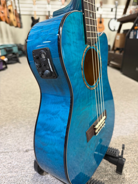 LANIKAI QM-BLCEB Quilted Maple Electric Baritone Ukulele w/Case - Transparent Blue