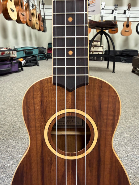 LANIKAI AC-S Solid Top Acacia Soprano Ukulele w/Case