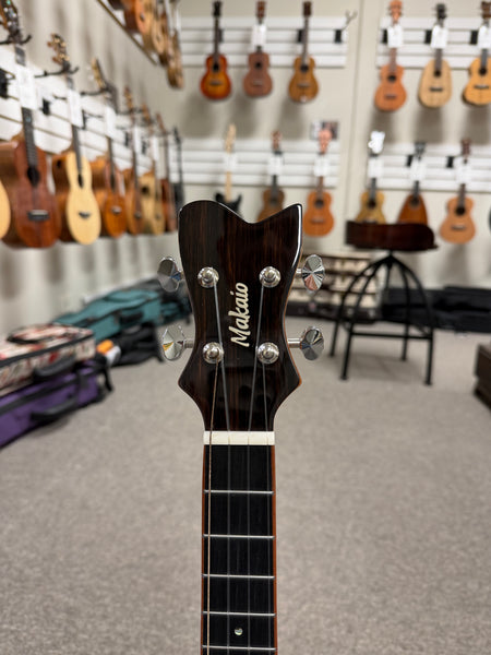Makaio MSMT-20 Solid Spalted Mango Tenor Ukulele w/Case - Comfort Armrest #6