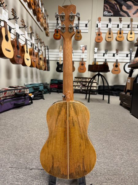 Makaio MSMT-20 Solid Spalted Mango Tenor Ukulele w/Case - Comfort Armrest #6