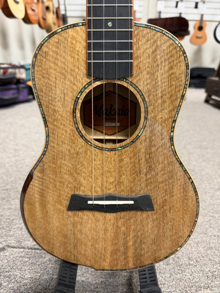 Makaio MSMT-20 Solid Spalted Mango Tenor Ukulele w/Case - Comfort Armrest #2