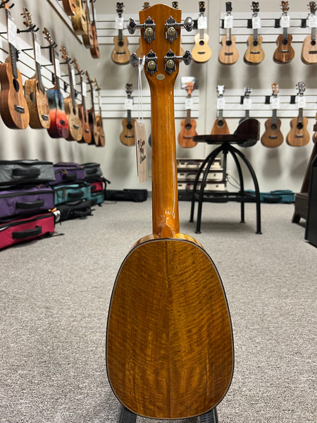 OHANA PKC-220G Solid Mango Pineapple Concert Ukulele
