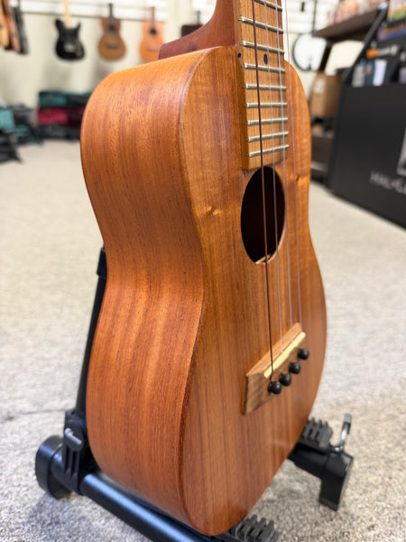 Kanile'a OHA-C Solid Koa/Mahogany Concert Ukulele w/Case - Pre Loved - Made in Hawaii