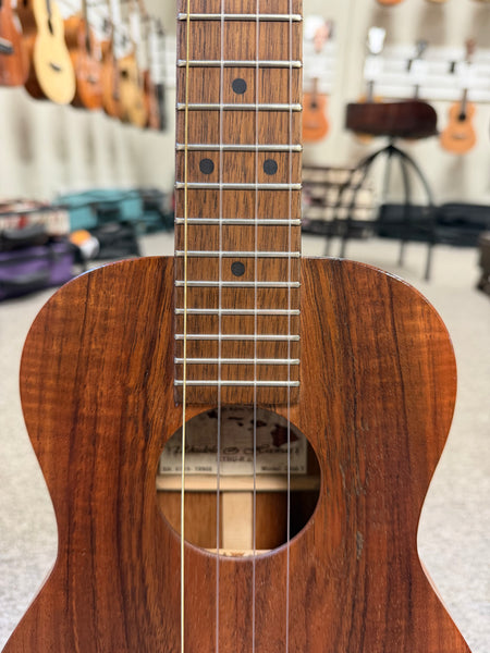 Kanile'a OHA-T Solid Koa/Mahogany Electric Tenor Ukulele w/Case - Pre Loved - Made in Hawaii