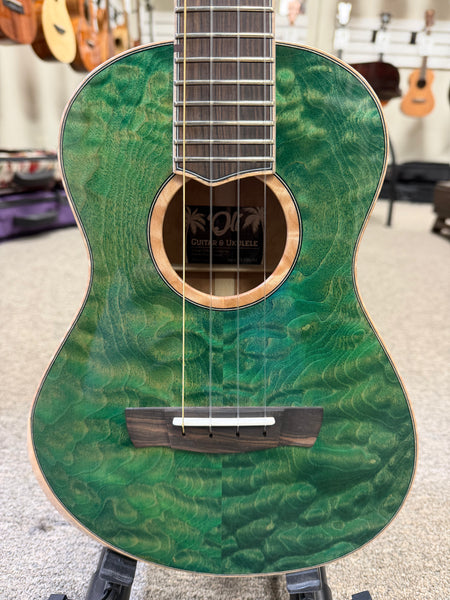 Oli X2-TQM-AG Solid Quilted Maple 'Aina Green Tenor Ukulele w/Case
