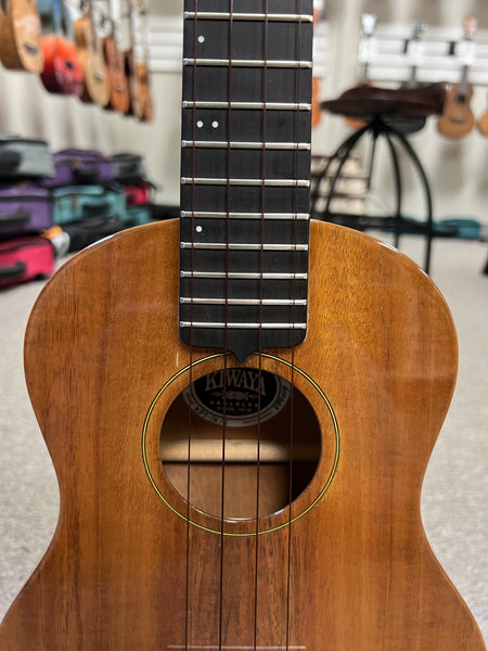 Kiwaya KPT-1K Solid Koa Electric Tenor Ukulelew/Case - Pre Loved