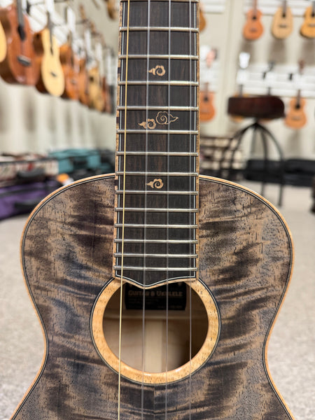 Oli L2-TMG-MM Black Solid Mango Tenor Ukulele w/Case