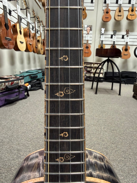 Oli L2-TMG-MM Black Solid Mango Tenor Ukulele w/Case