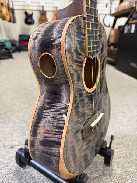 Oli L2-TMG-MM Black Solid Mango Tenor Ukulele w/Case
