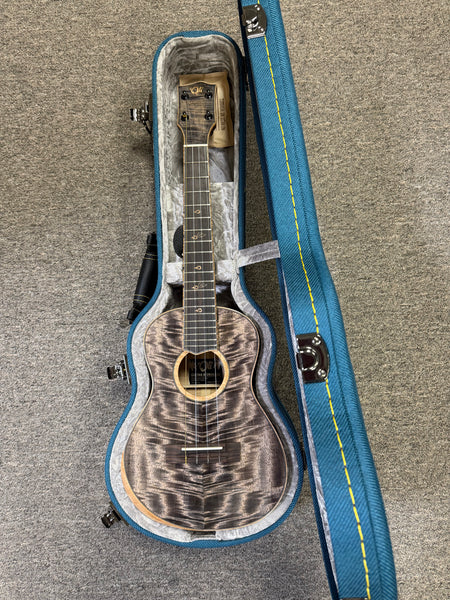 Oli L2-TMG-MM Black Solid Mango Tenor Ukulele w/Case