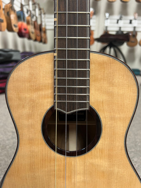 Oli L2-BCPMR Solid Port Orford Cedar/Myrtle Baritone Ukulele w/Case