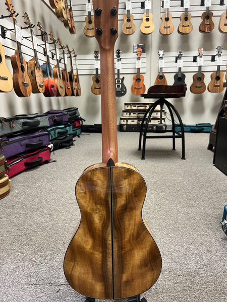 Oli L2-BCPMR Solid Port Orford Cedar/Myrtle Baritone Ukulele w/Case