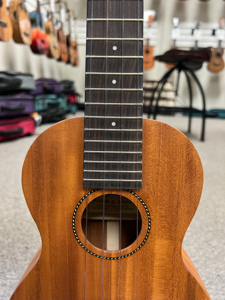 PONO MC Solid Mahogany Concert Ukulele