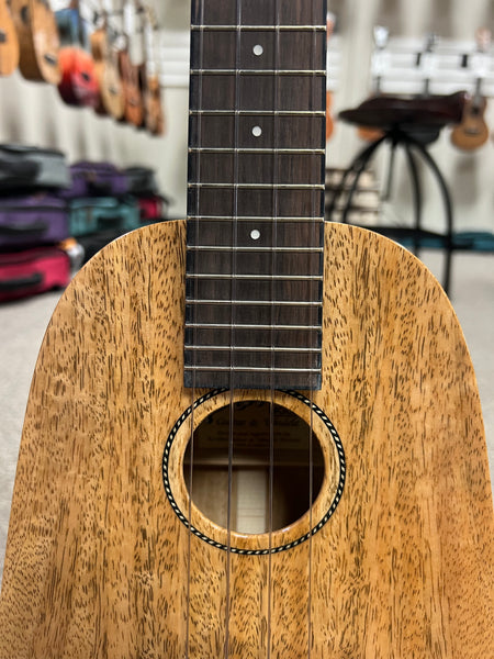 PONO MGCDP Solid Mango Pineapple Deluxe Concert Ukulele