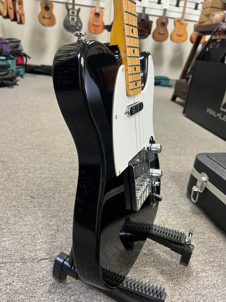 Eastwood Tele Large Body Black Tenor Steel String Ukulele w/Case - Pre-Loved