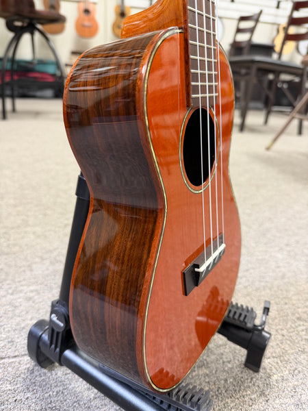 OHANA CK-50G Solid Cedar/Rosewood Concert Ukulele - B-Stock