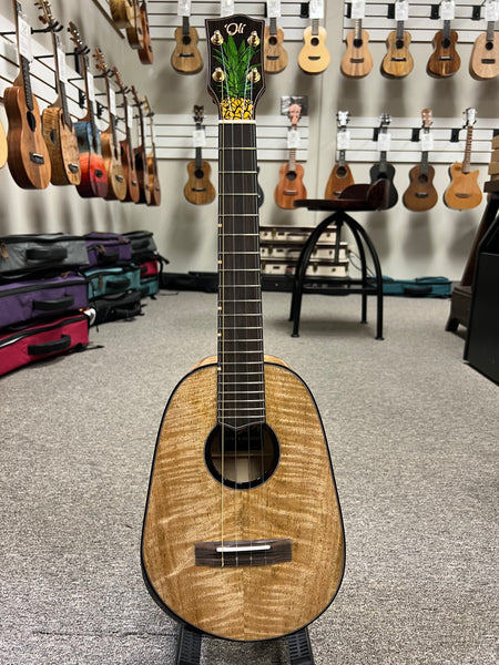 Oli L2-TPMG Solid Mango Pineapple Tenor Ukulele w/Case