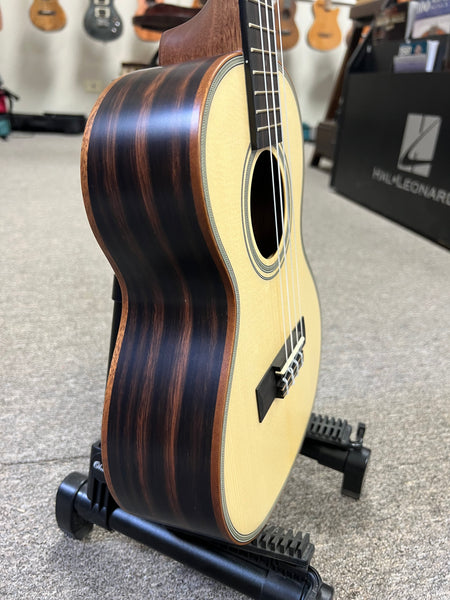 KALA KA-SSEBY-T Tenor Ukulele - Solid Spruce/Ebony