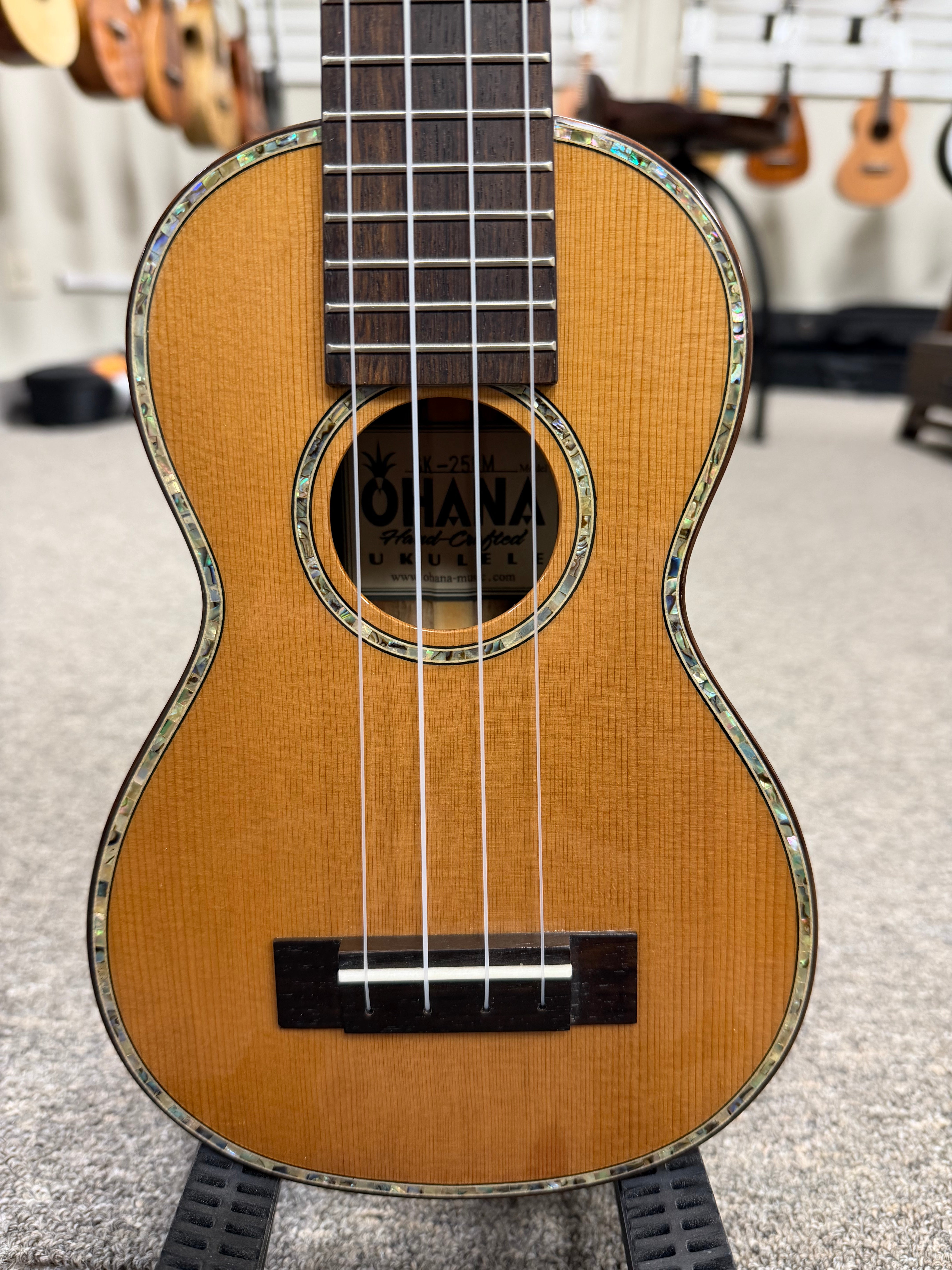 OHANA SK-250M Solid Cedar/Acacia Soprano Long Neck Ukulele - Super