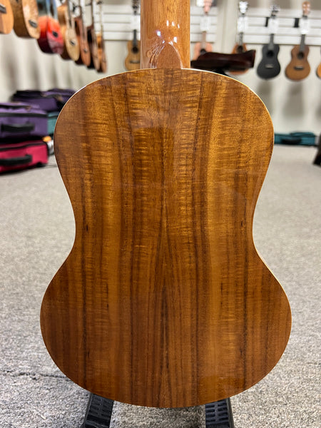 SNAIL BHC-8T Acacia Tenor Ukulele w/Case - Solid Top