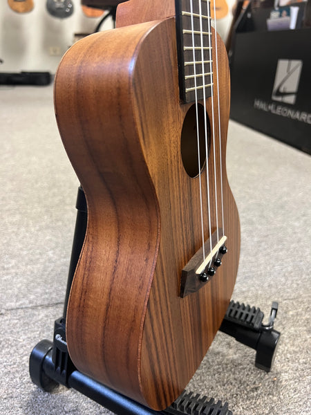 Islander by Kanile'a AC-4 Flamed Acacia Concert Ukulele