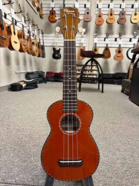 OHANA SK-50G Soprano Ukulele - Solid Cedar/Solid Rosewood