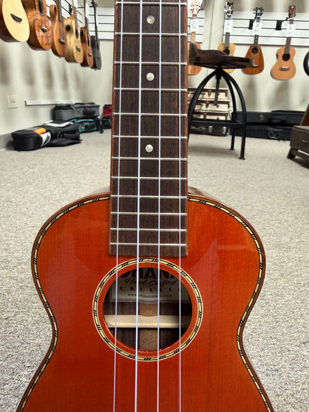 OHANA SK-50G Soprano Ukulele - Solid Cedar/Solid Rosewood
