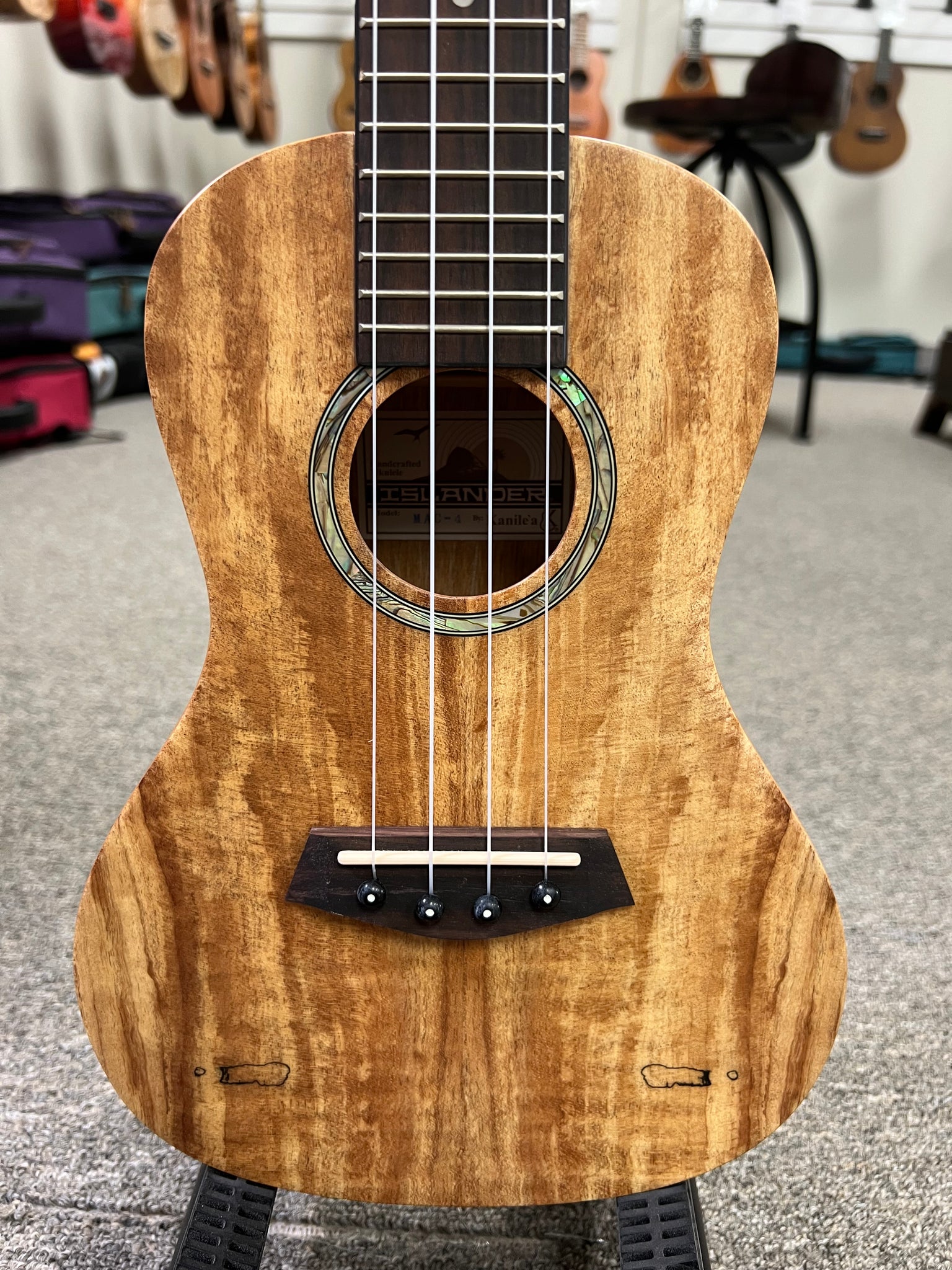 Islander by Kanile'a MAC-4 Spalted Maple Concert Ukulele